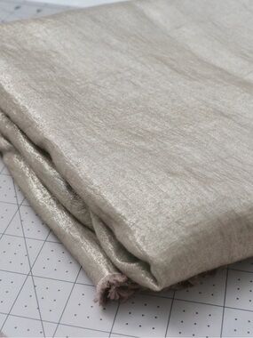 Metallic linen blend fabric, 3.5 meters